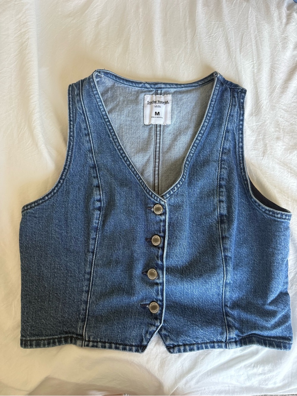 Social Tourist Blue Denim Button-Front Women's Vest